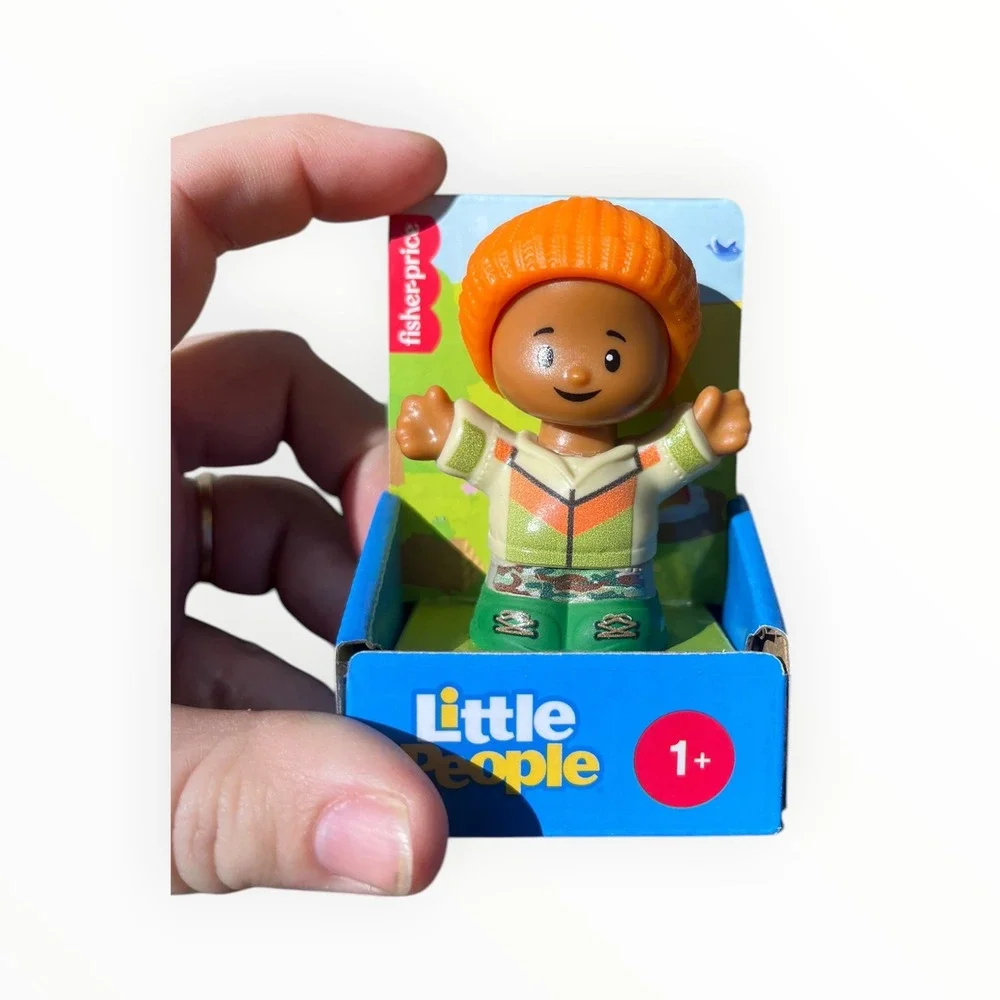 Fisher-Price Little People Boy Figure Orange Beanie Camo Pants JFC21‎ JBD47 NEW